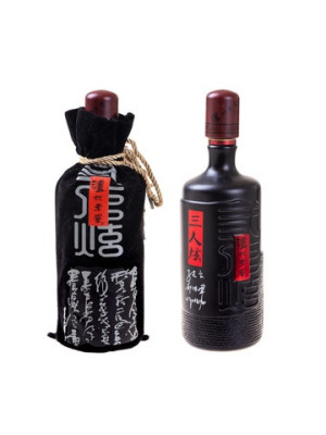 Lu Zhou Lao Jiao San Ren Xuan 泸州老窖三人炫酒